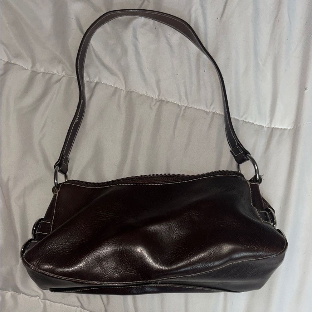 Elegant Brown Leather Shoulder Bag